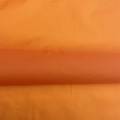 100%Polyester 20D 20D*(20D+40D) 60 gm Taffeta de polyester en treillis