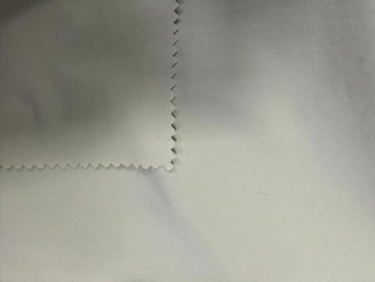 Fabrication à base de fibres de synthèse