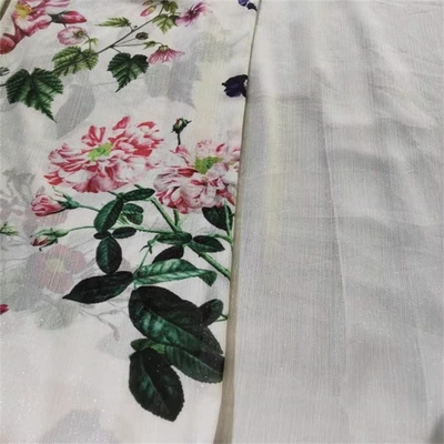 Tissu solide de mousseline de soie du polyester 85gsm de mousseline de soie argentée de fil