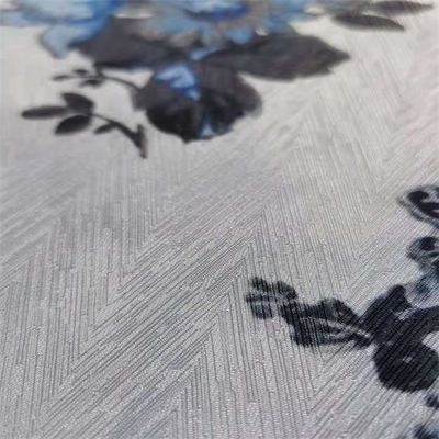 Mousseline de soie et polyester imprimés en arête de poisson du tissu 100gsm de costume de femmes