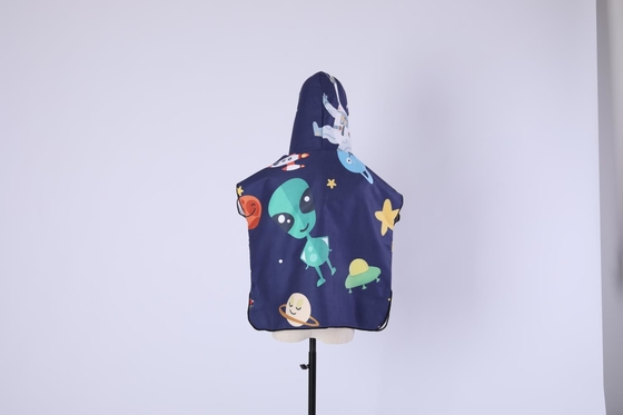 Serviette de plage des enfants 200gsm courts du tissu 140x70CM de panneau détachable de bande dessinée