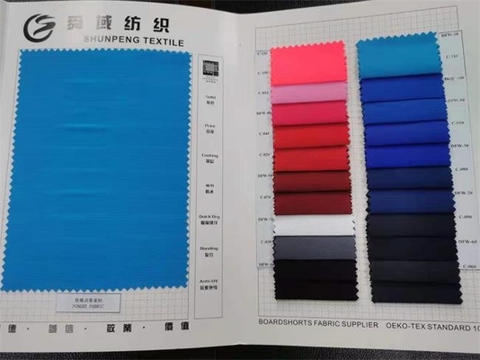 Ratière courte tissée de polyester du tissu 75dx150d de conseil pour les shorts et le pantalon de plage