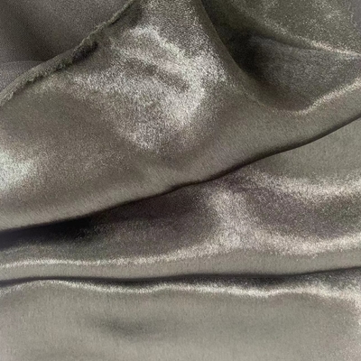 Ventilez la stratification brillante en soie imitée du tissu 150Dx150D 130GSM
