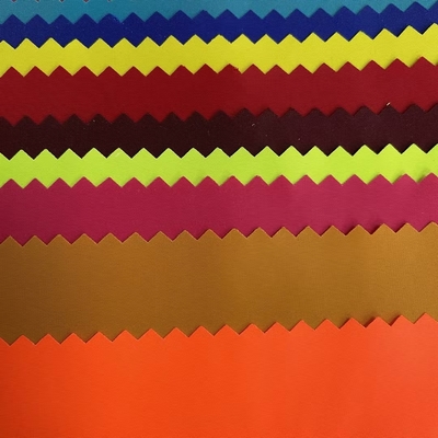 La taille de l'appareil est de 56/57&quot; 75D*75D 110GSM
