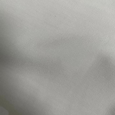 830,3%Polyester 17,7%Spandex 150±5GSM Tissu à trous en spandex à 4 voies