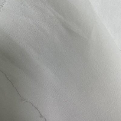 92%Polyester 8%Spandex 110GSM Tissu à trous en spandex à quatre voies