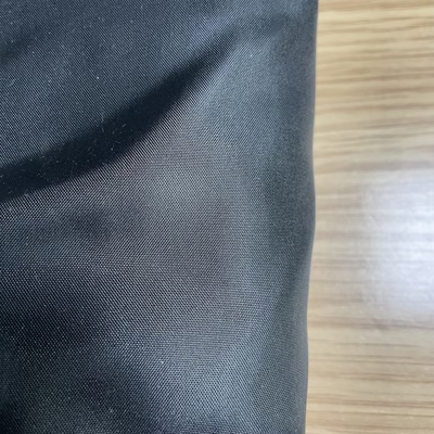 100%Polyester 50D*50D 55GSM revêtement de tissu 190T qualité TAFFETA
