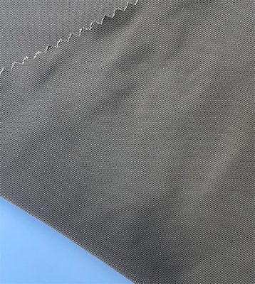 50D*50D 100%P 94GSM Tissu de mémoire