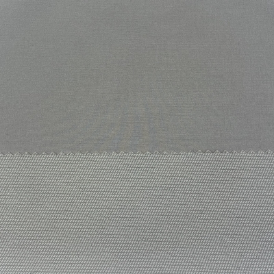 Le produit doit être fabriqué à partir d'un spandex à quatre voies.