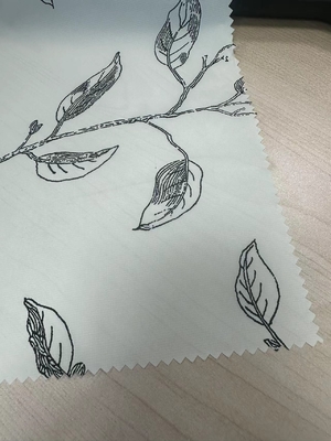 15D*15D 100%N 35GSM Tissu en nylon à déchirure